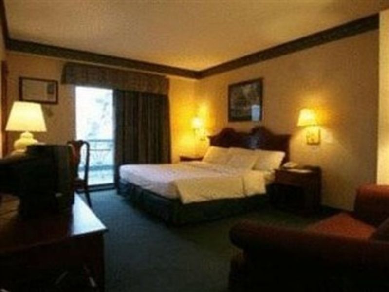 Days Hotel Tagaytay Tagaytay City Kültér fotó