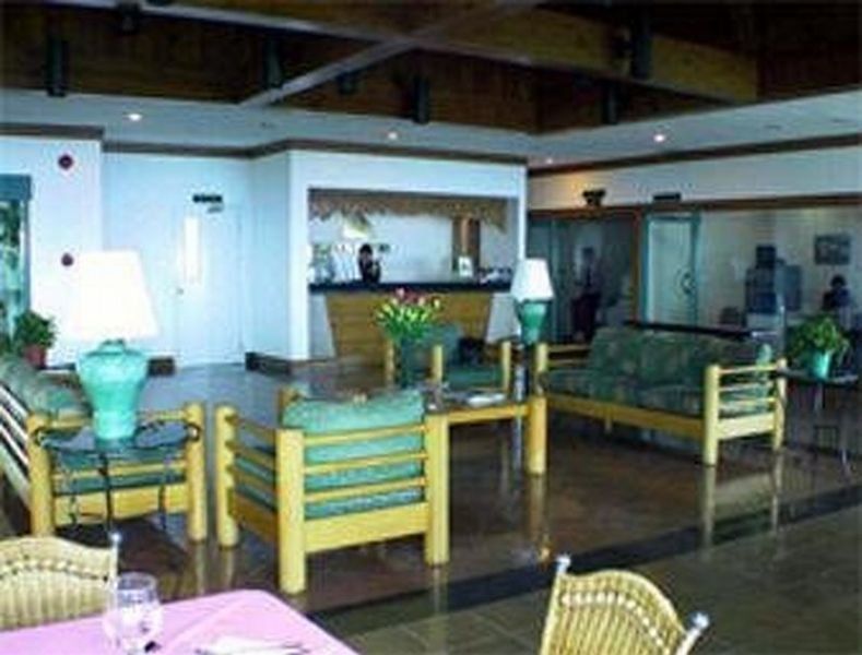 Days Hotel Tagaytay Tagaytay City Beltér fotó