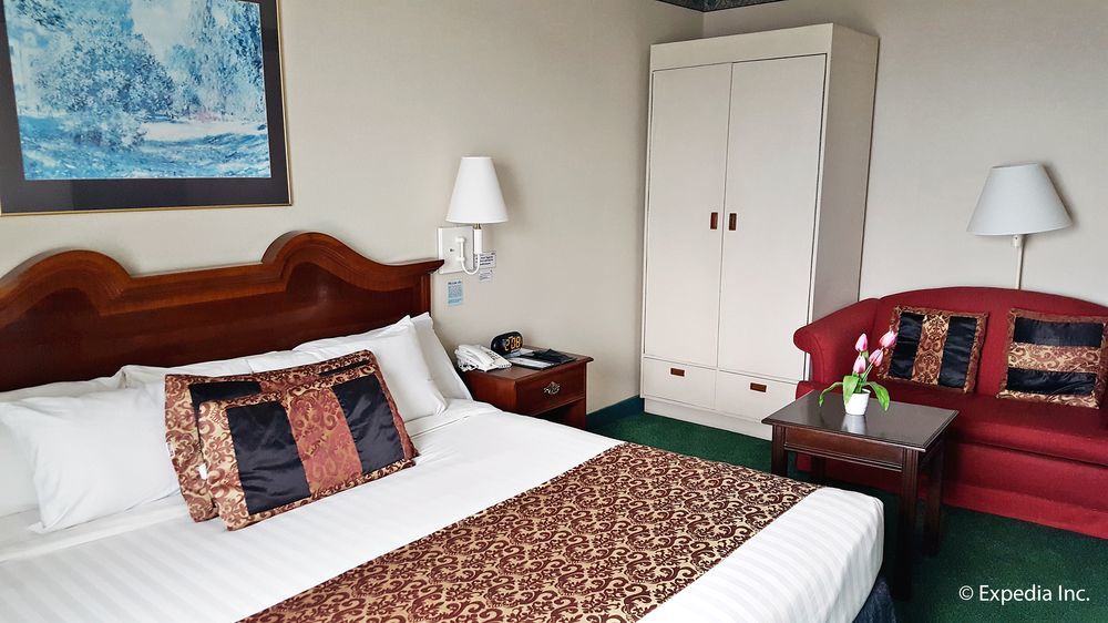 Days Hotel Tagaytay Tagaytay City Kültér fotó