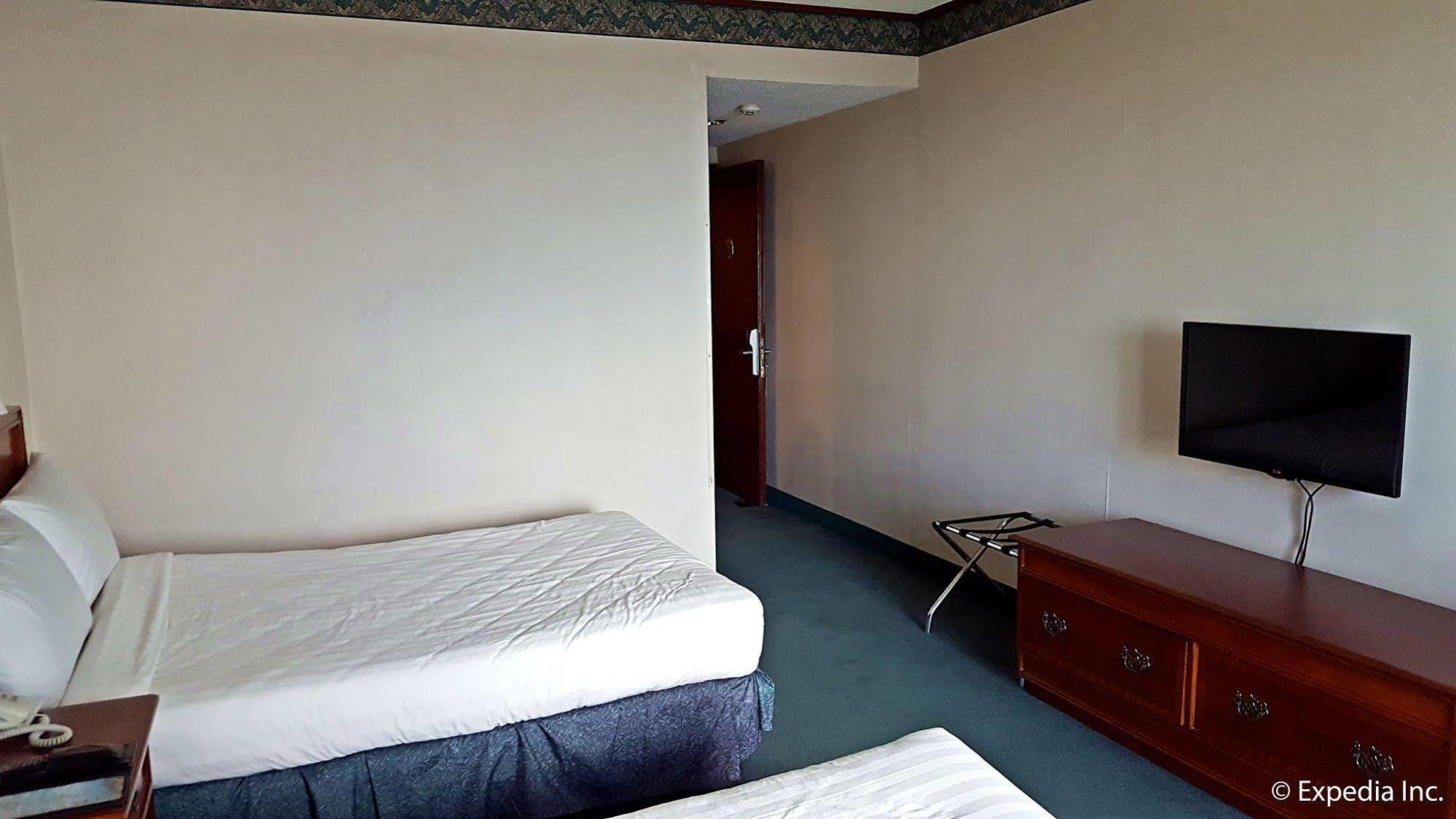 Days Hotel Tagaytay Tagaytay City Kültér fotó